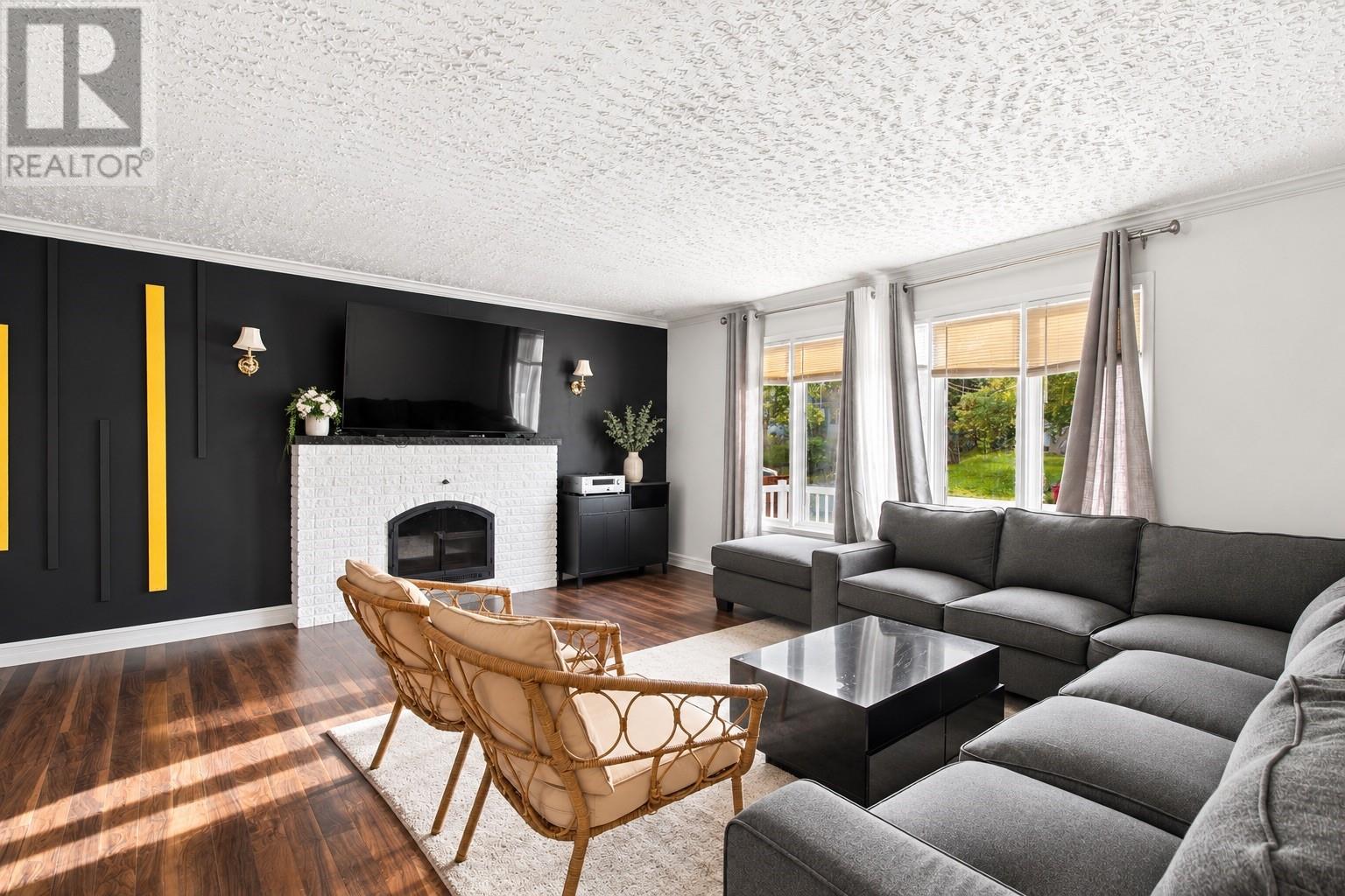 13 Penmore Drive