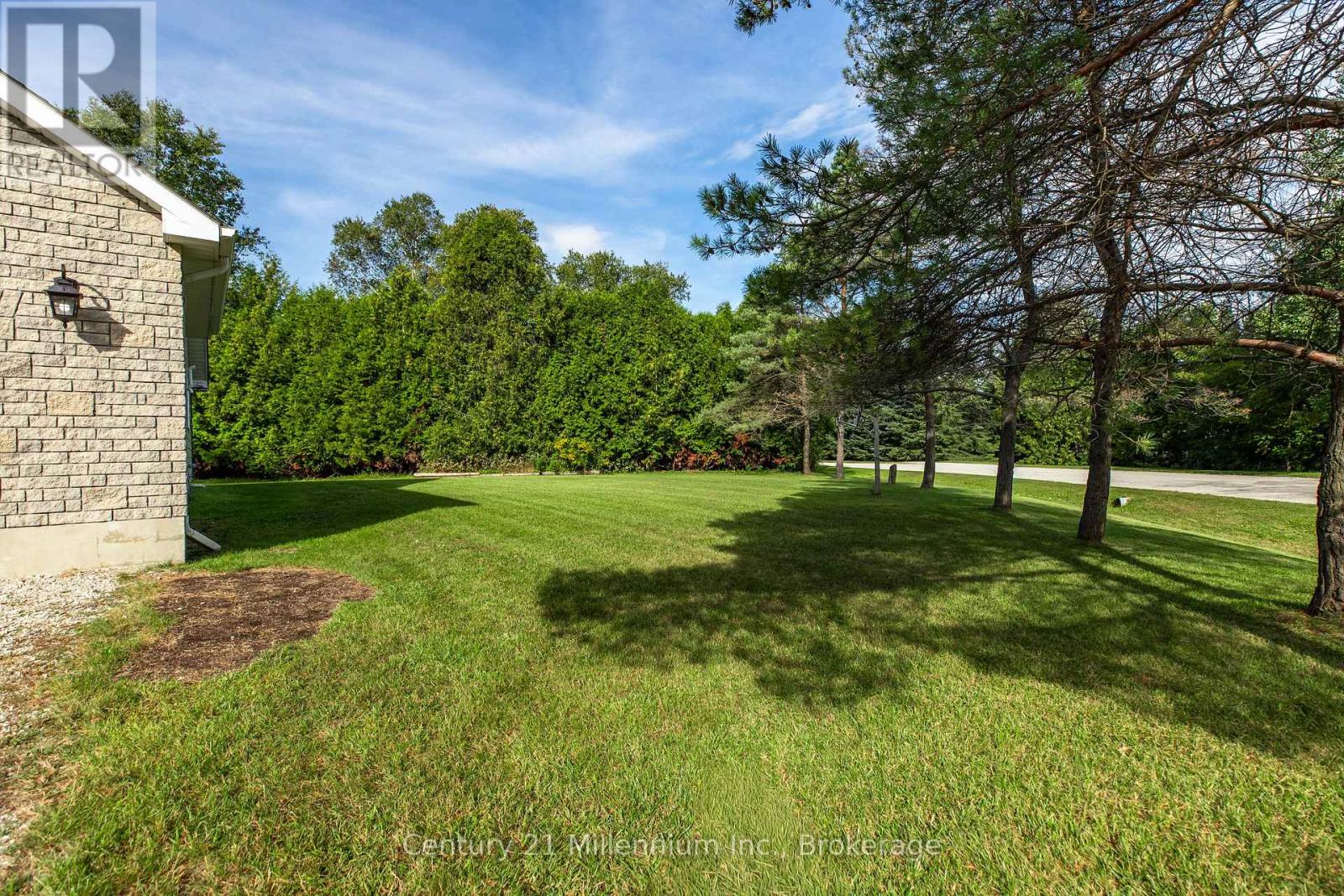 103 DORENA CRESCENT
