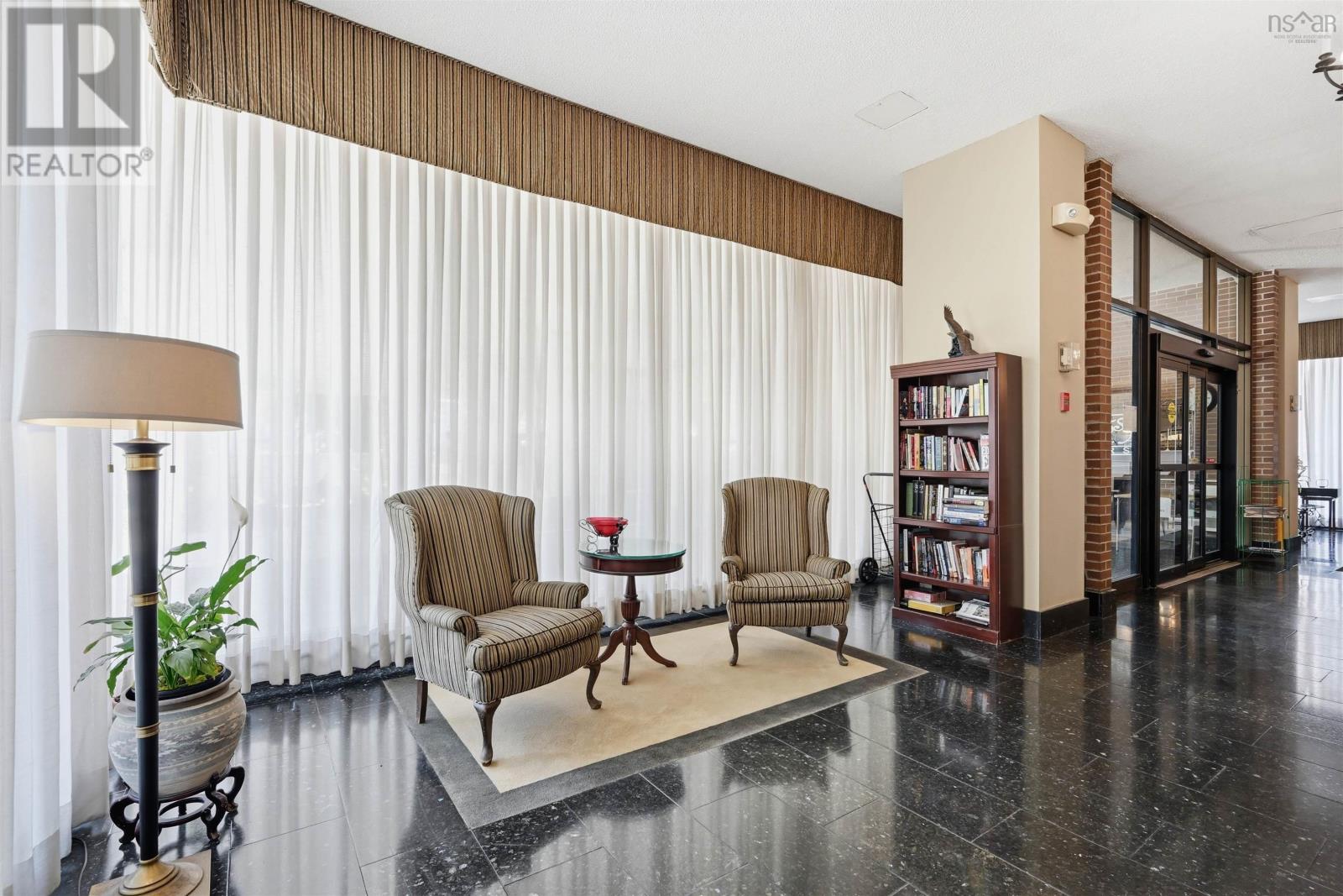 210 5959 Spring Garden Road - Photo 4