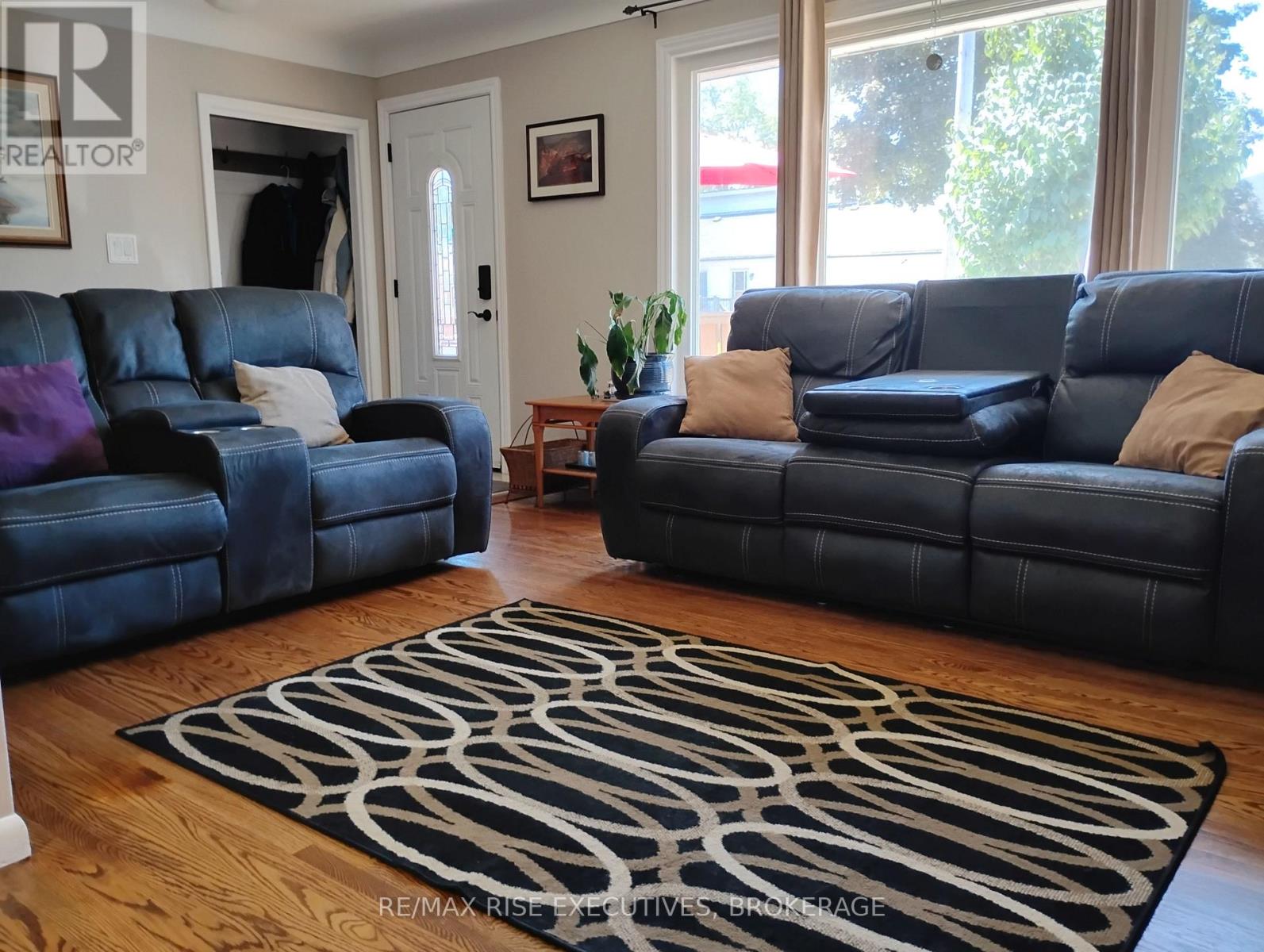165 ELIZABETH DRIVE