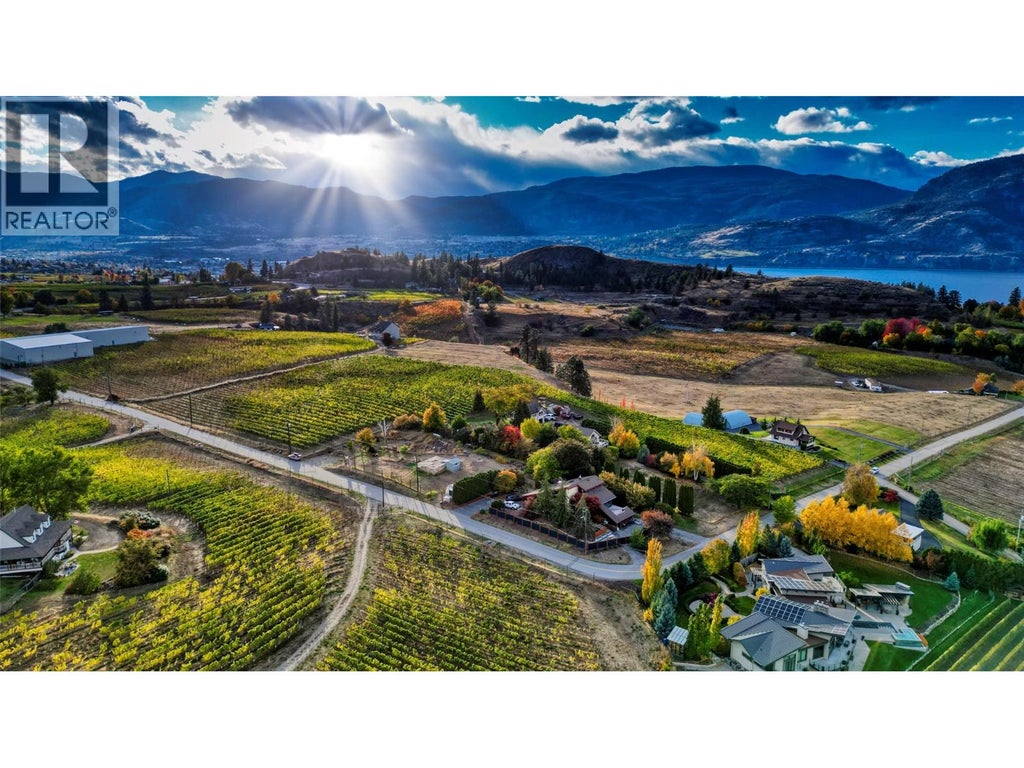 1282 CORBISHLEY AVENUE, PENTICTON, BC V2A 8V2 - Image 2299669195.jpeg?d=l