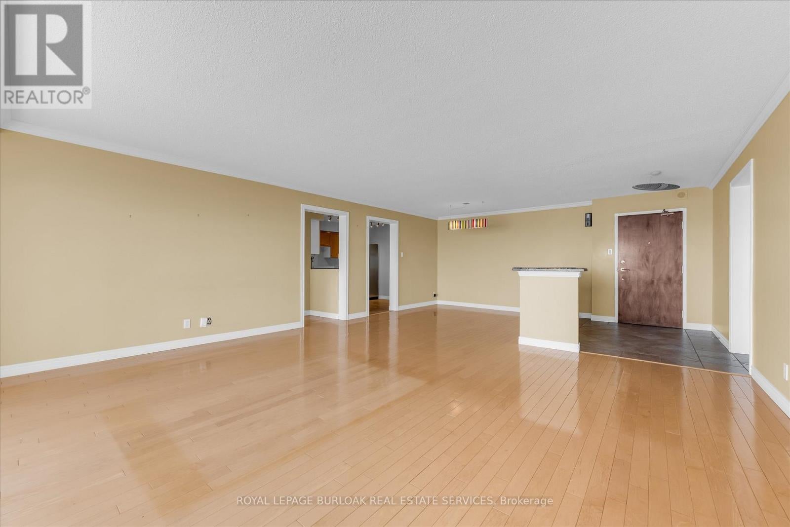510 - 5280 LAKESHORE ROAD
