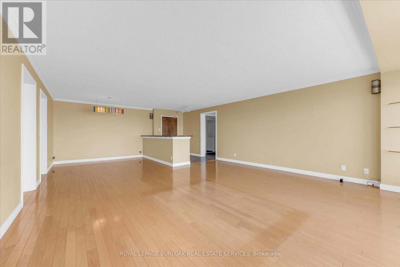 510 - 5280 LAKESHORE ROAD