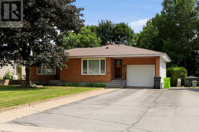 19 Grandriver CRES