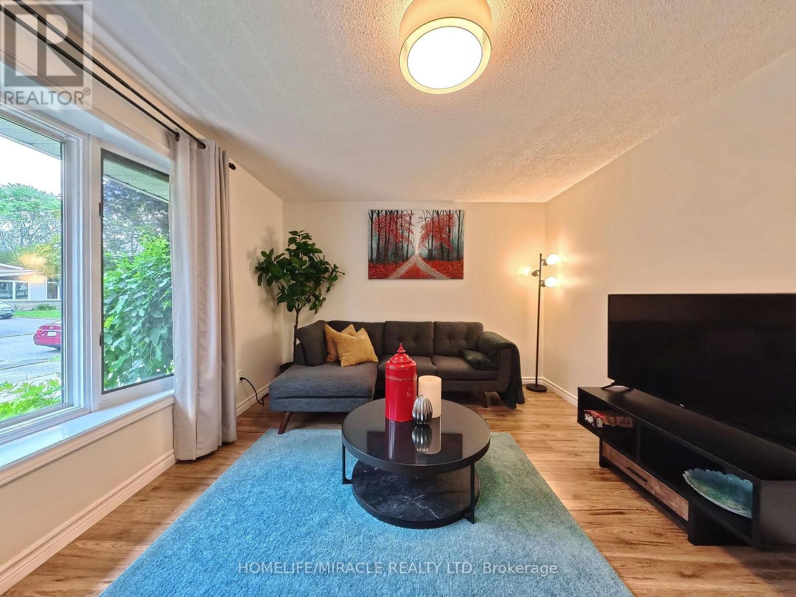 380 GRANGEWOOD DRIVE
