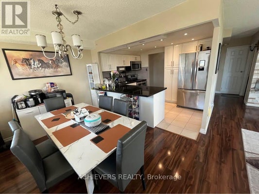 507 - 3590 Kaneff Cres, Mississauga (Mississauga Valleys), ON 4