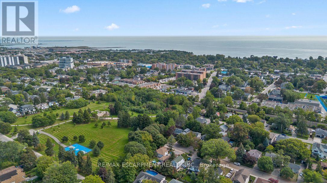253 EAGLEWOOD BOULEVARD