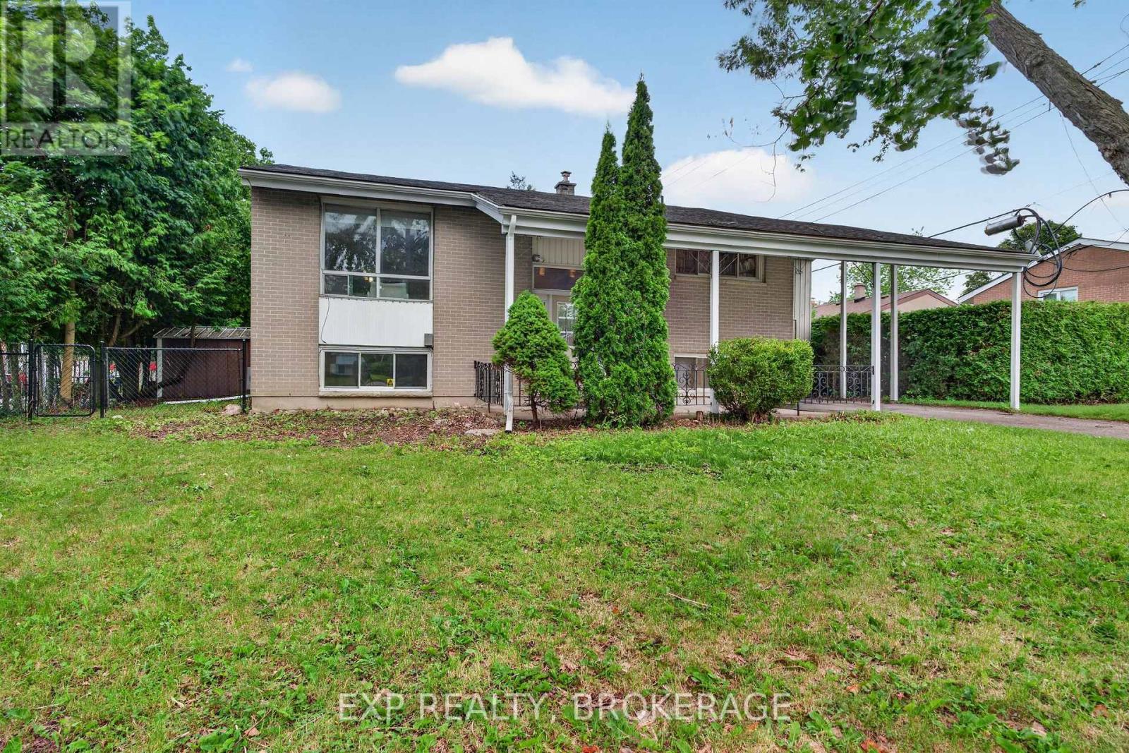 11 PEMBER PLACE