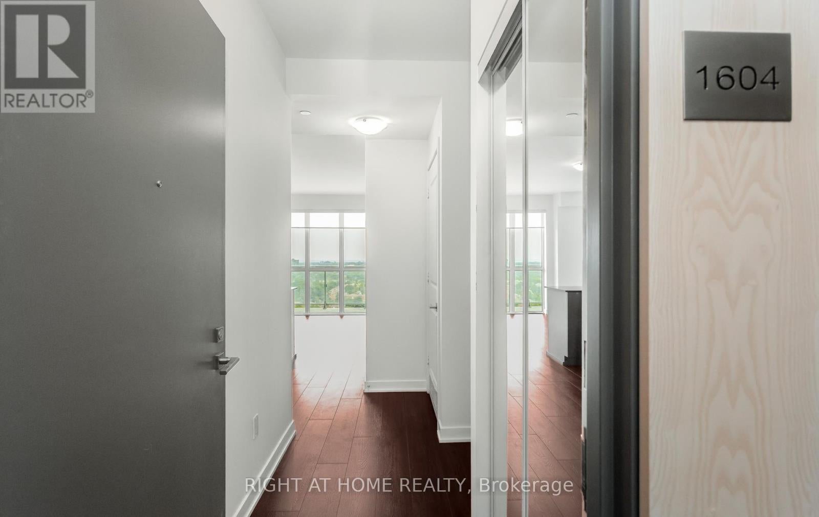 1604 - 4655 GLEN ERIN DRIVE