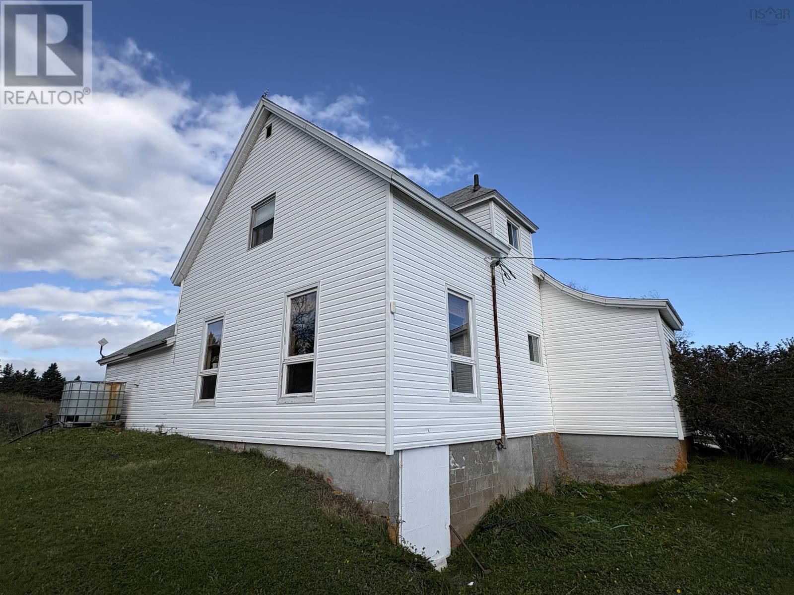 240 Bona Road
