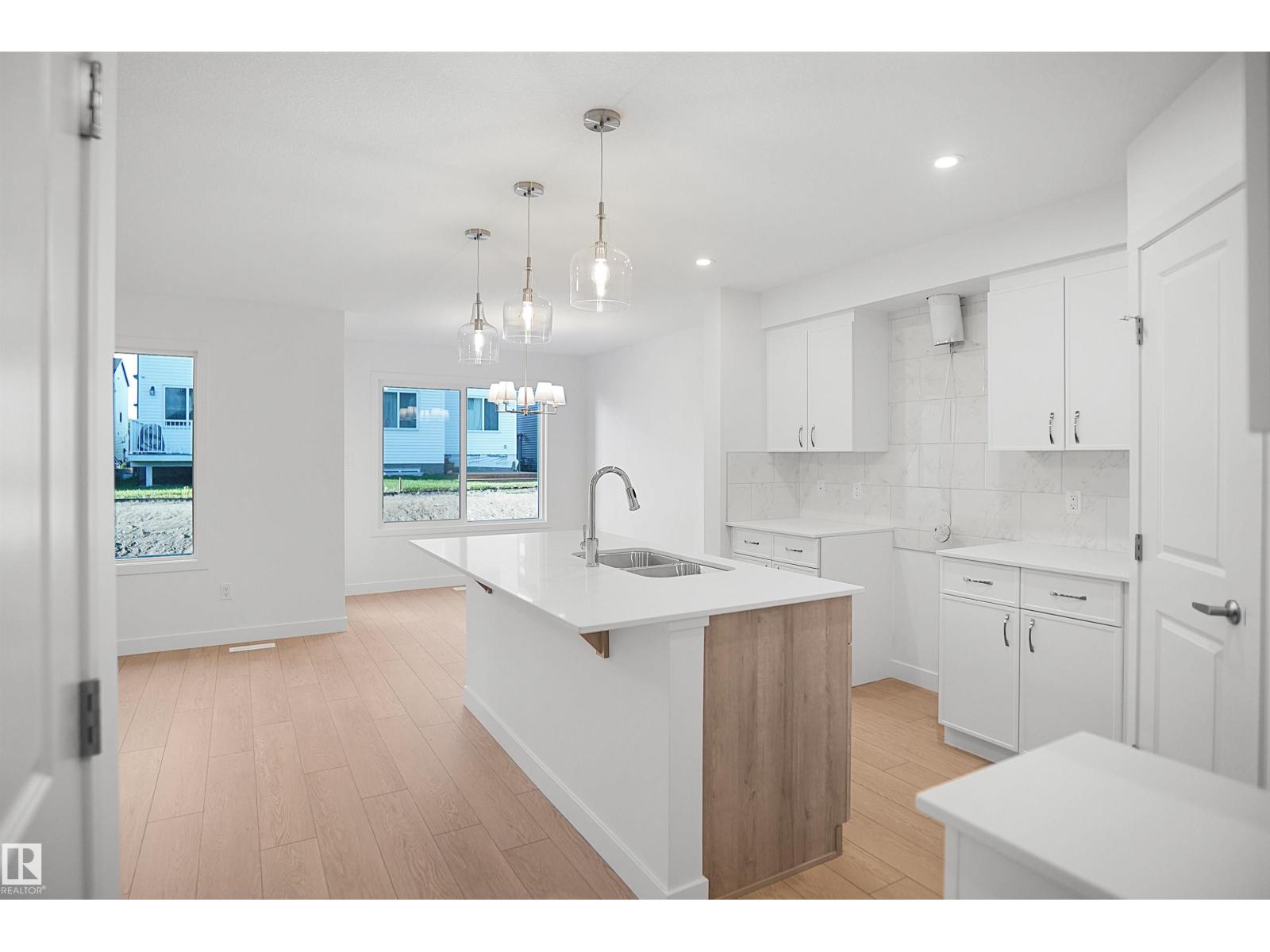 19 Emmett WY