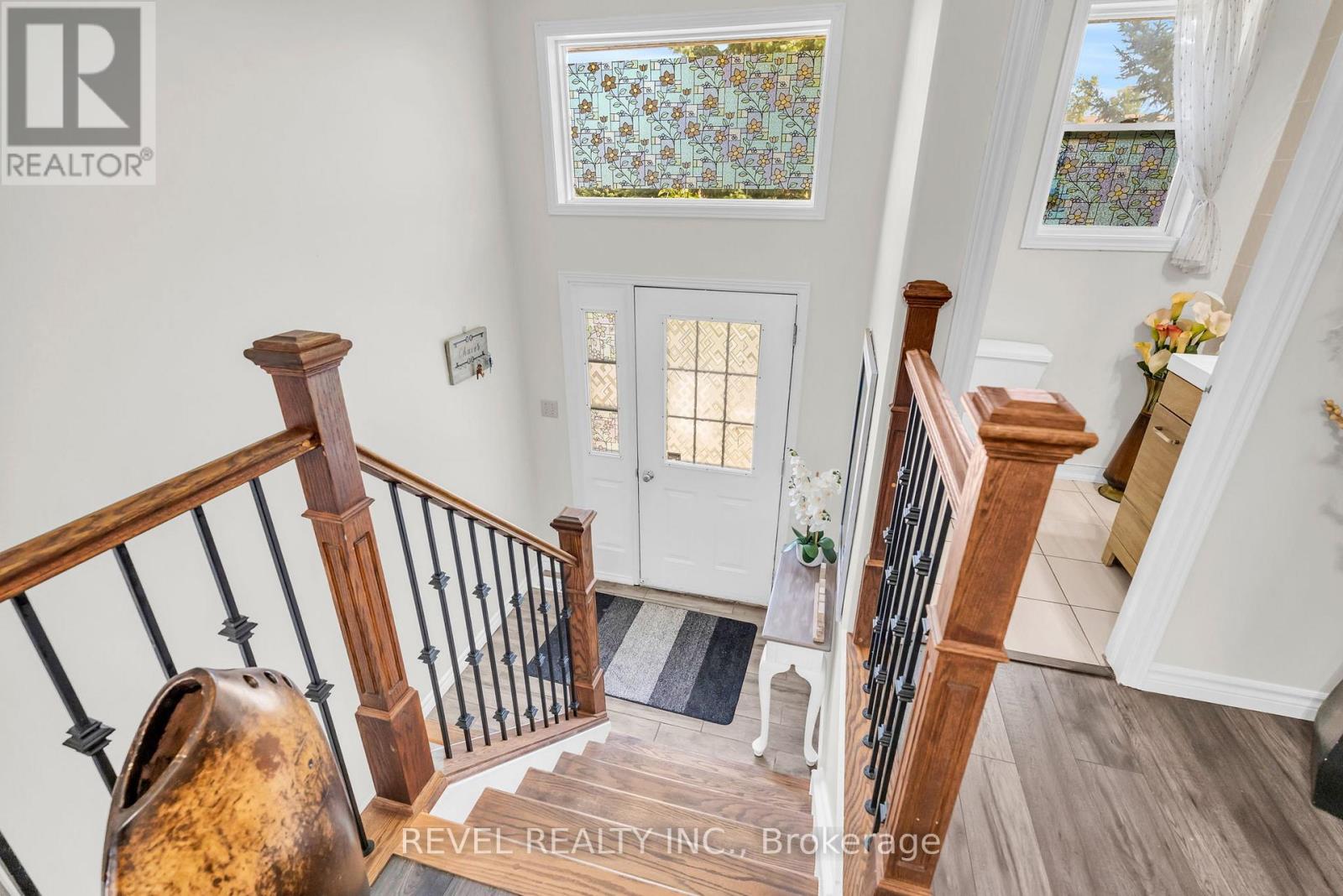 37 WILSON CRESCENT