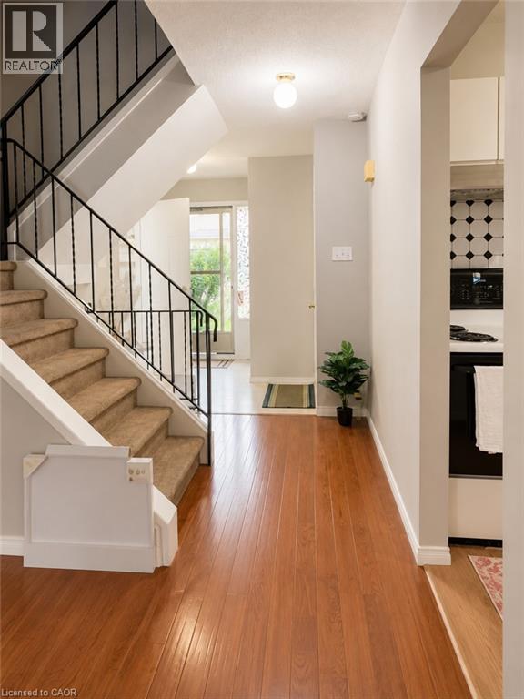 195 FERGUSON Drive Unit# 6