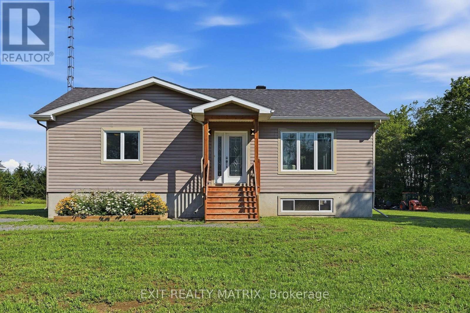 2355 CONCESSION 7 ROAD - Photo 2