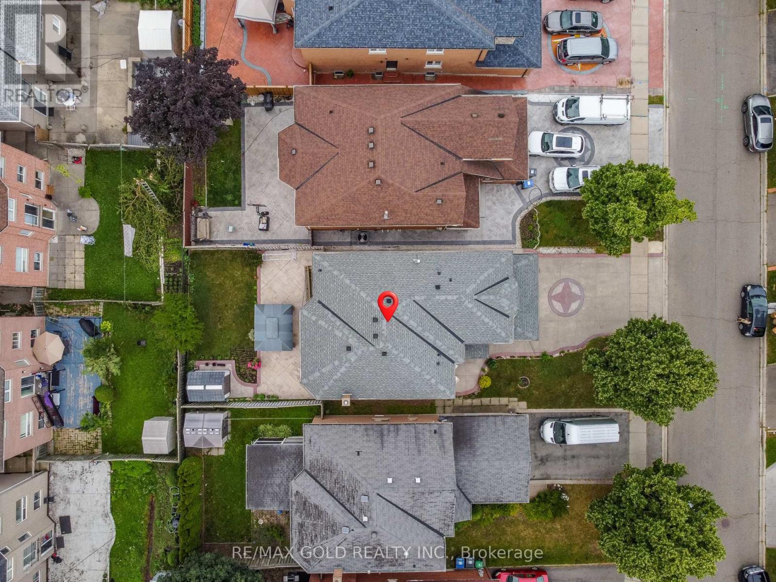 72 RAINFOREST DRIVE