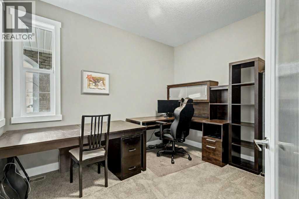 15 Sundown Way