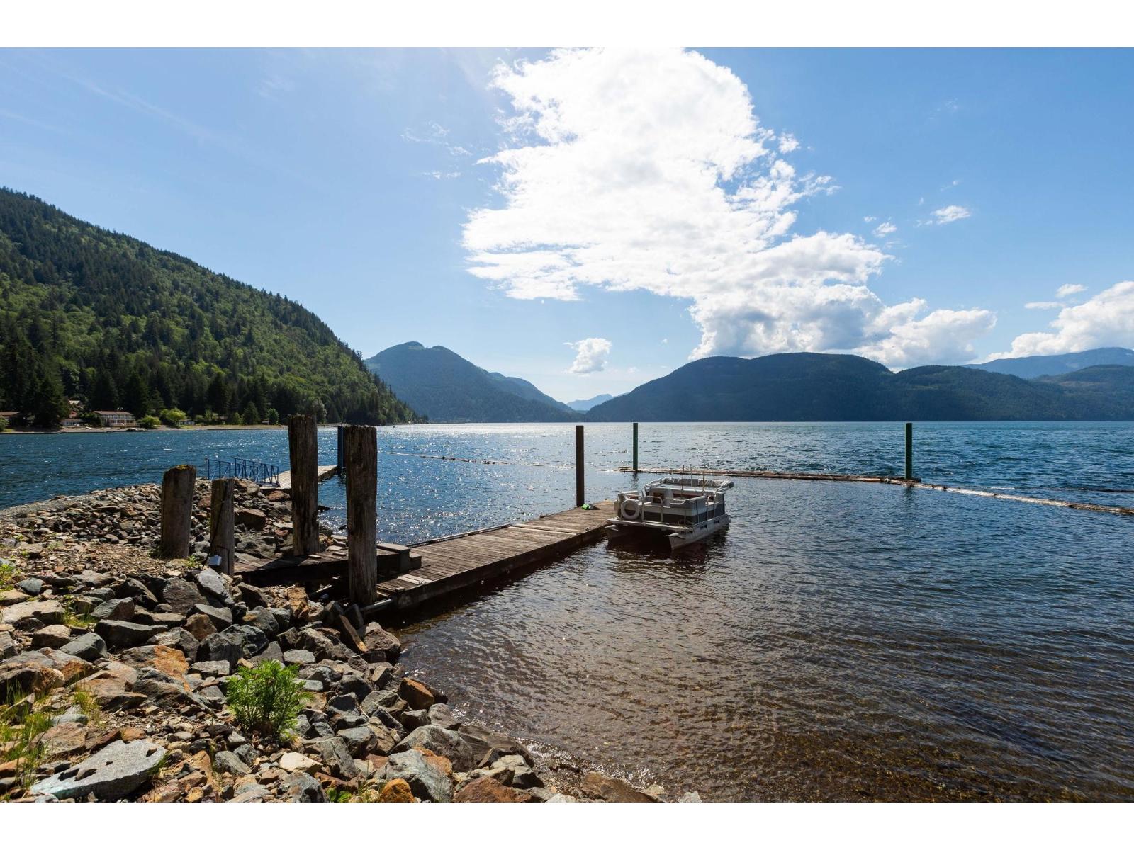 6535 ROCKWELL DRIVE, Harrison Lake