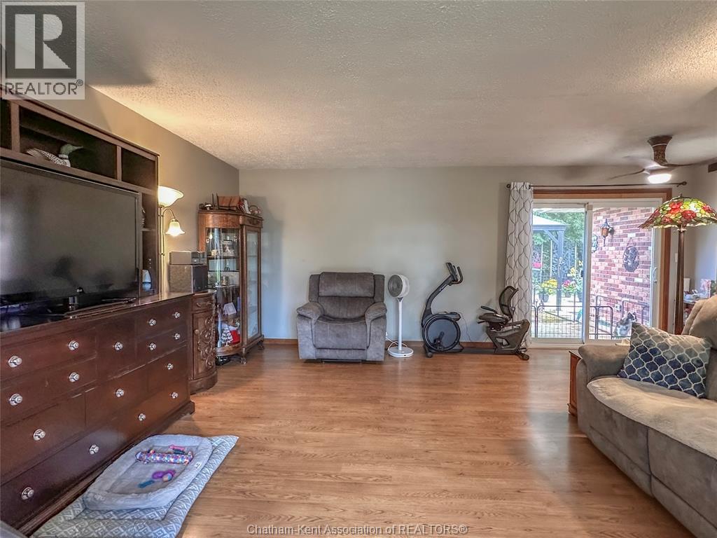 74 Teal DRIVE