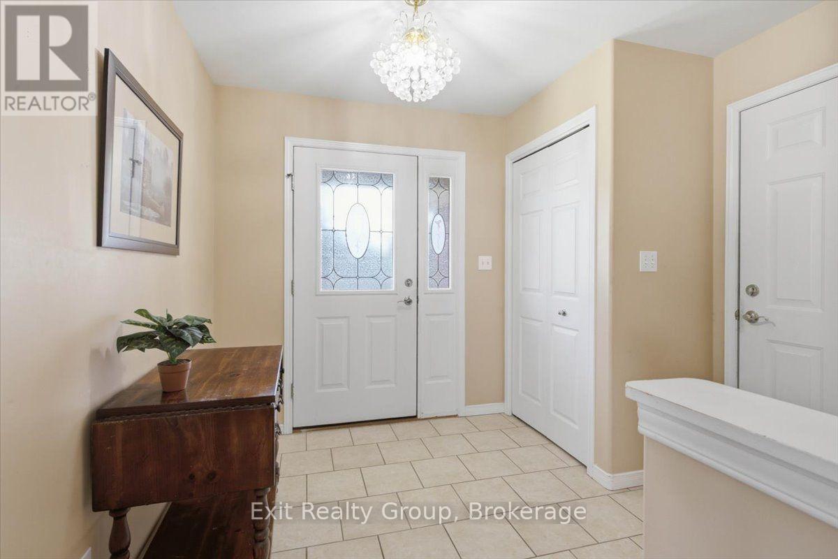 55 GAVEY STREET - Photo 4