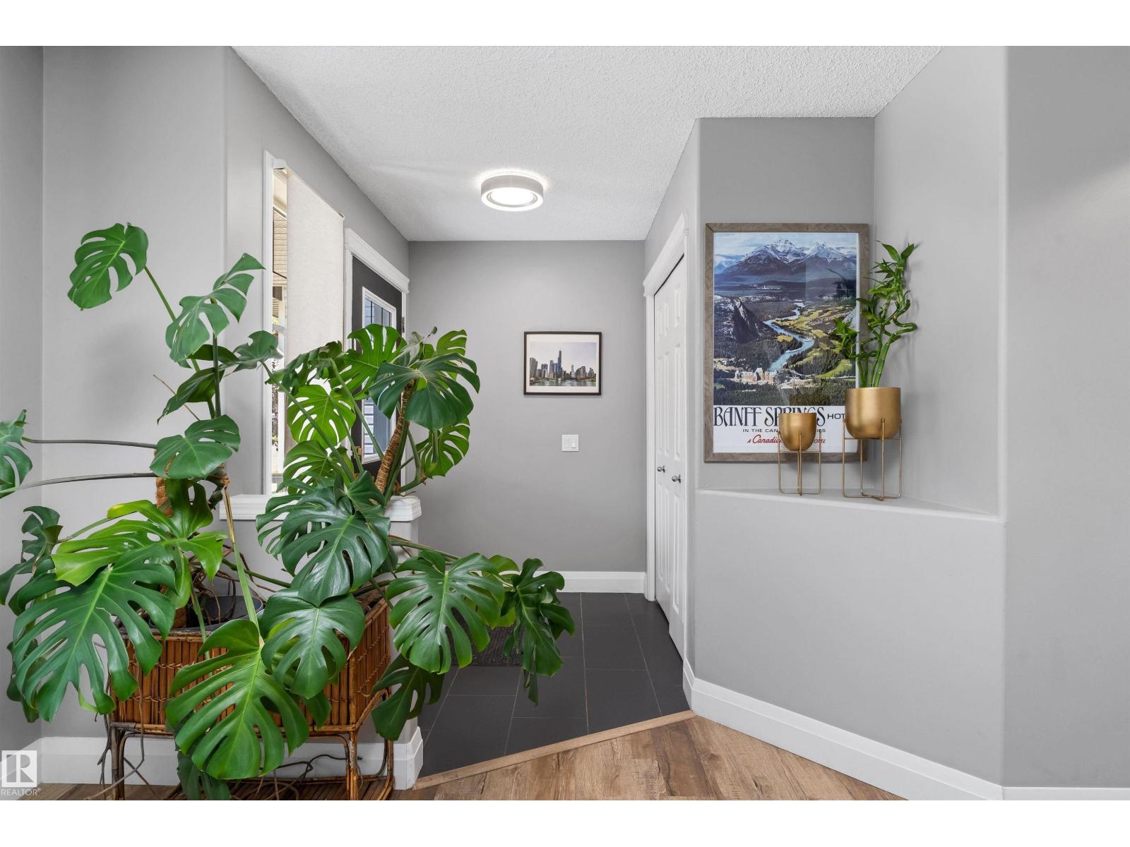4720 156 AV NW