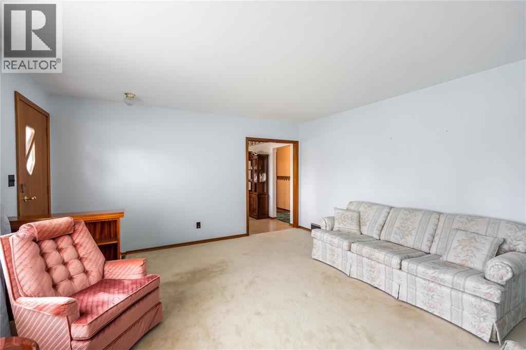 1003 MICHIGAN AVENUE