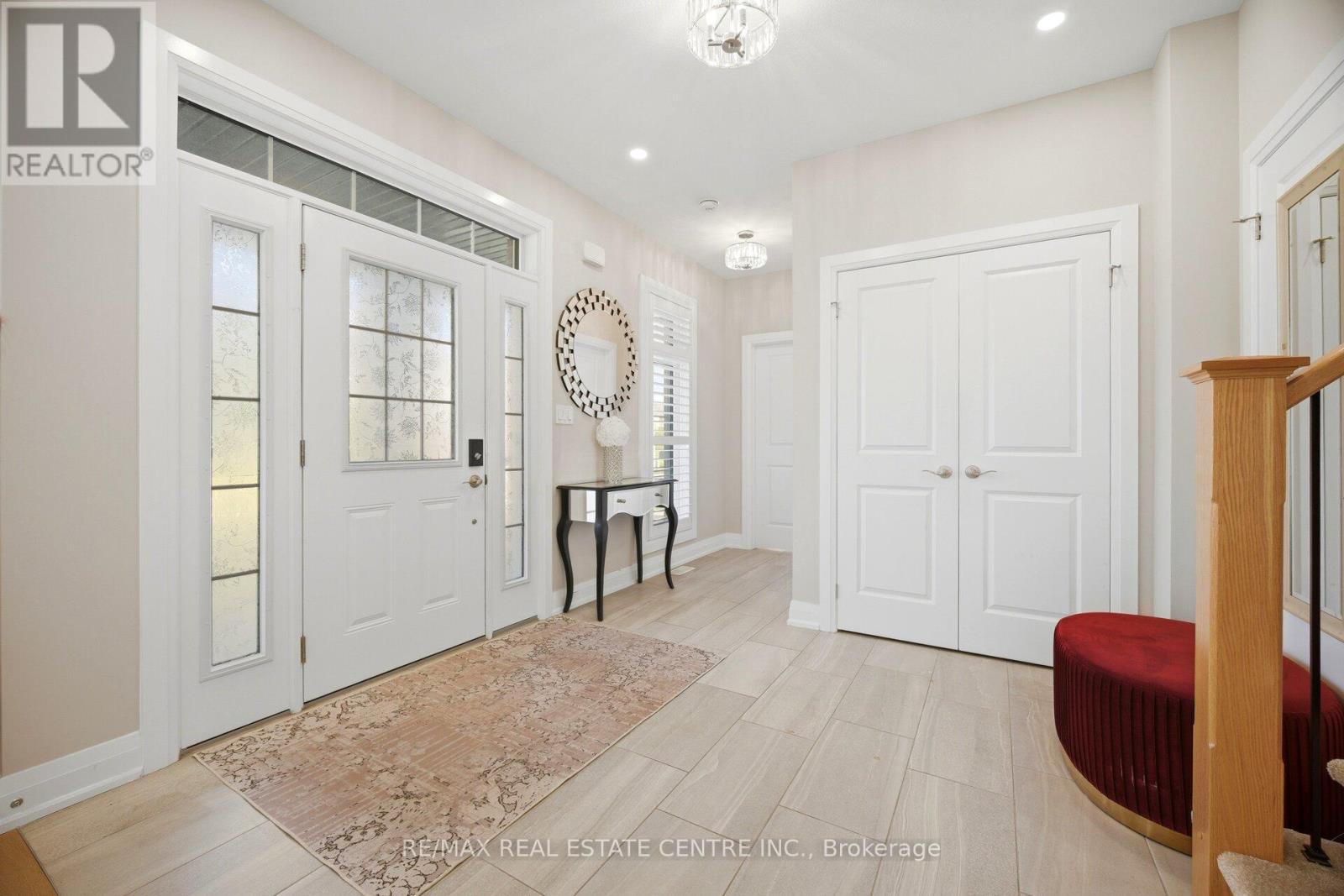 127 MONARCH WOODS DRIVE