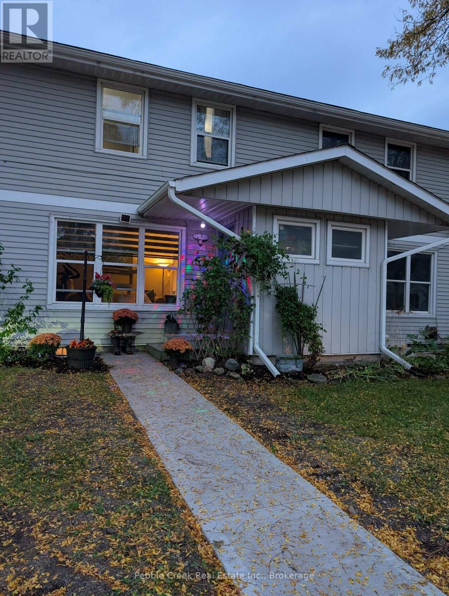 30 - 30 ST CHARLES PLACE, HURON EAST (VANASTRA), ON N0M 1L0 - Image 32992879.jpeg?d=l