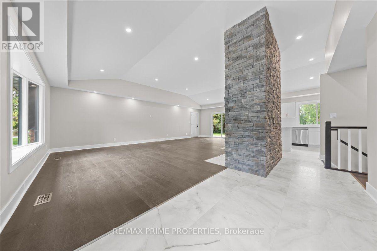 6636 MARINA DRIVE