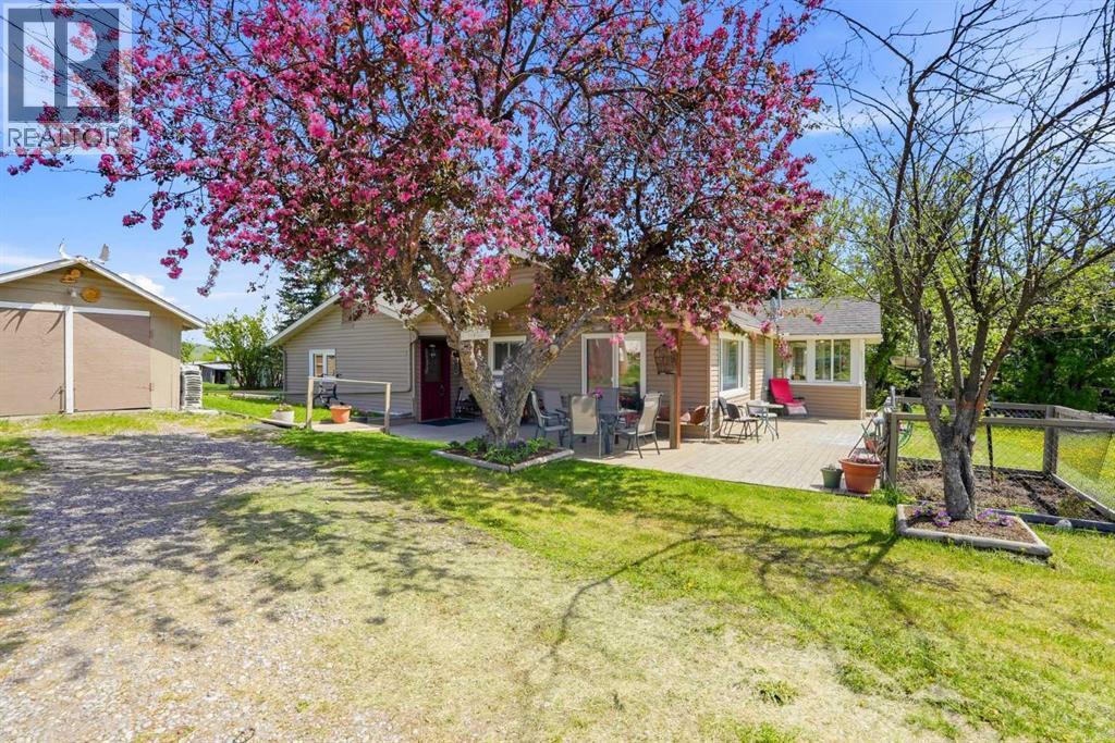 322191 135 STREET W, RURAL FOOTHILLS COUNTY, AB T1S 0X7 - Image 1861741915.jpeg?d=l