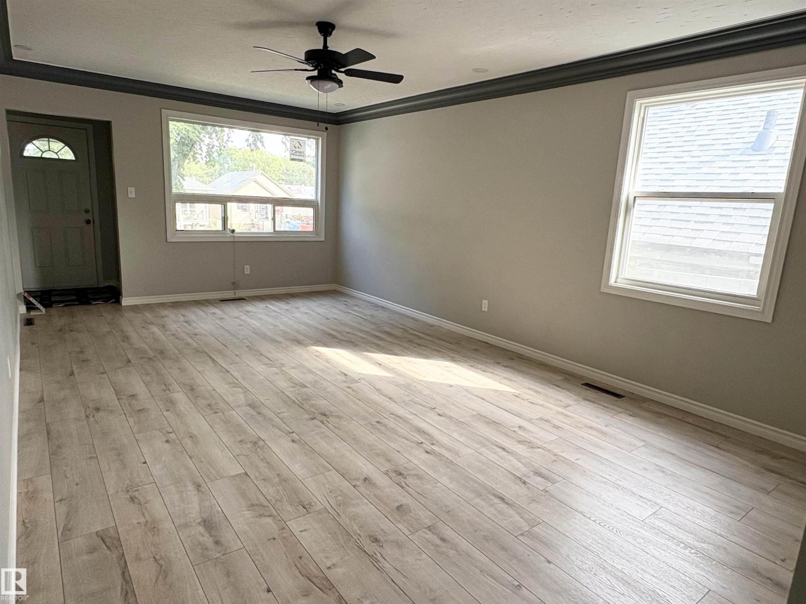 12764 118 ST NW