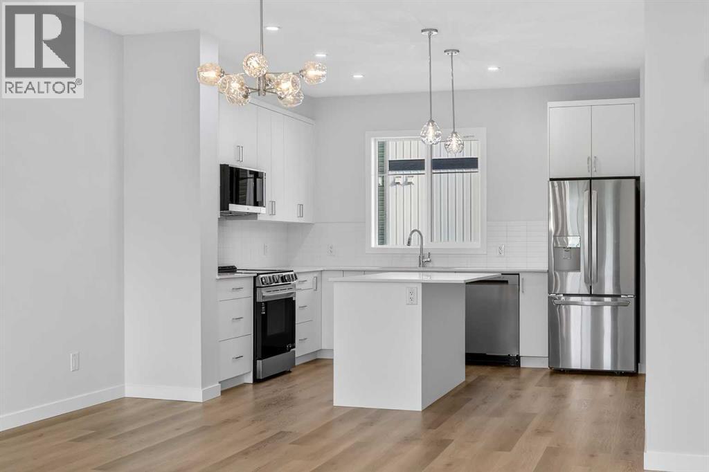 30 CREEKSIDE AVENUE SW, CALGARY, AB T2X 6E2 - Image 3483650095.jpeg?d=l