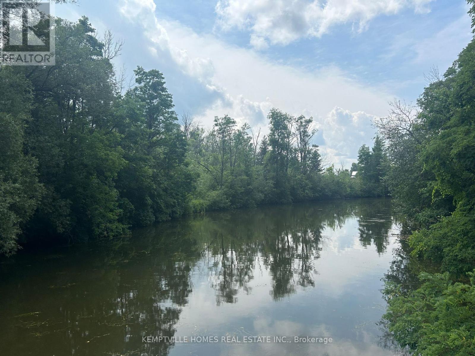472 RIVER ROAD