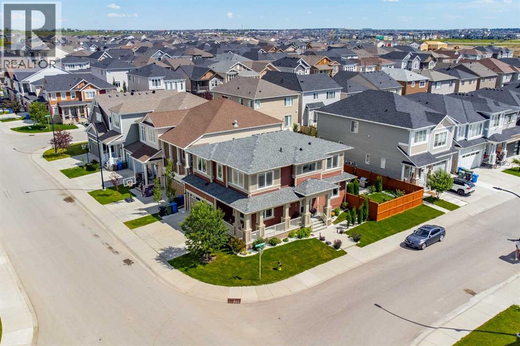12 Cityside Common NE