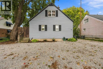 178 EAST STREET North Sarnia ON N7T 6X6
