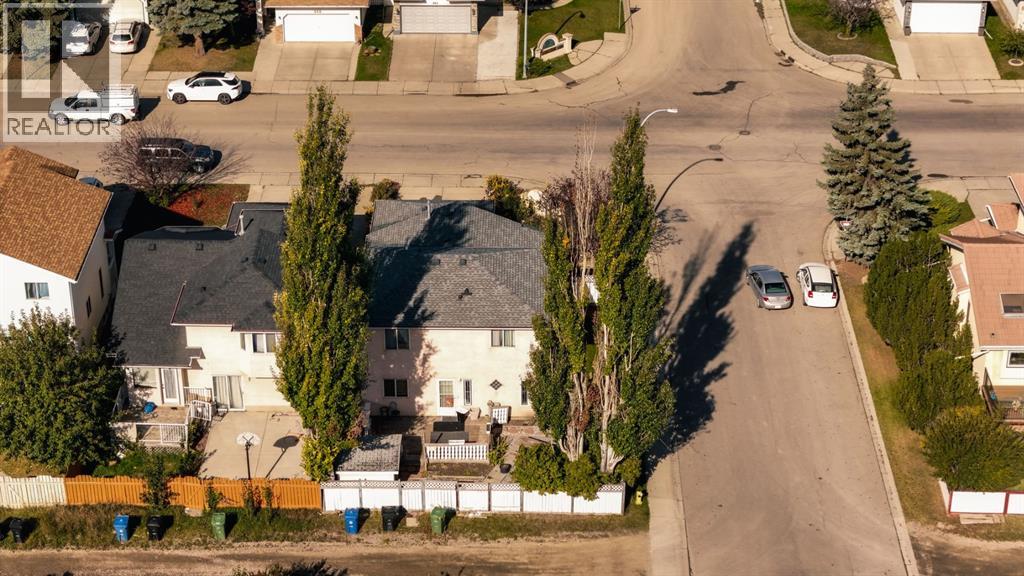 863 Applewood Drive SE