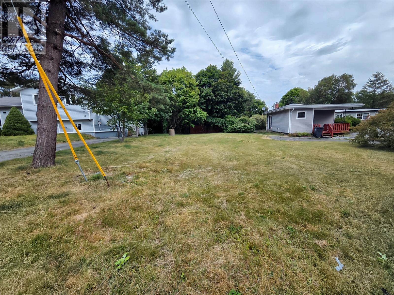 10 Hillview Avenue - Photo 3