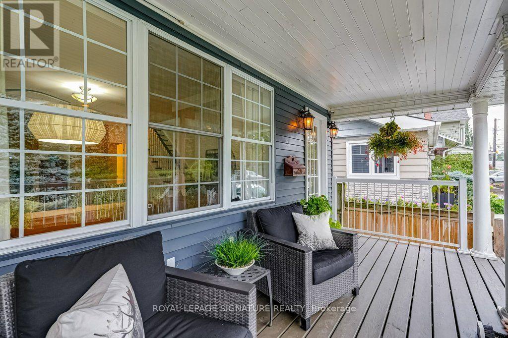 30 BIRCHMOUNT ROAD