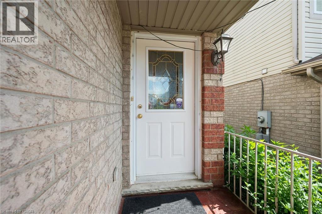 86 BRIDLEWREATH Street