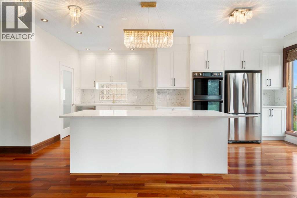 8 Coulee Park SW