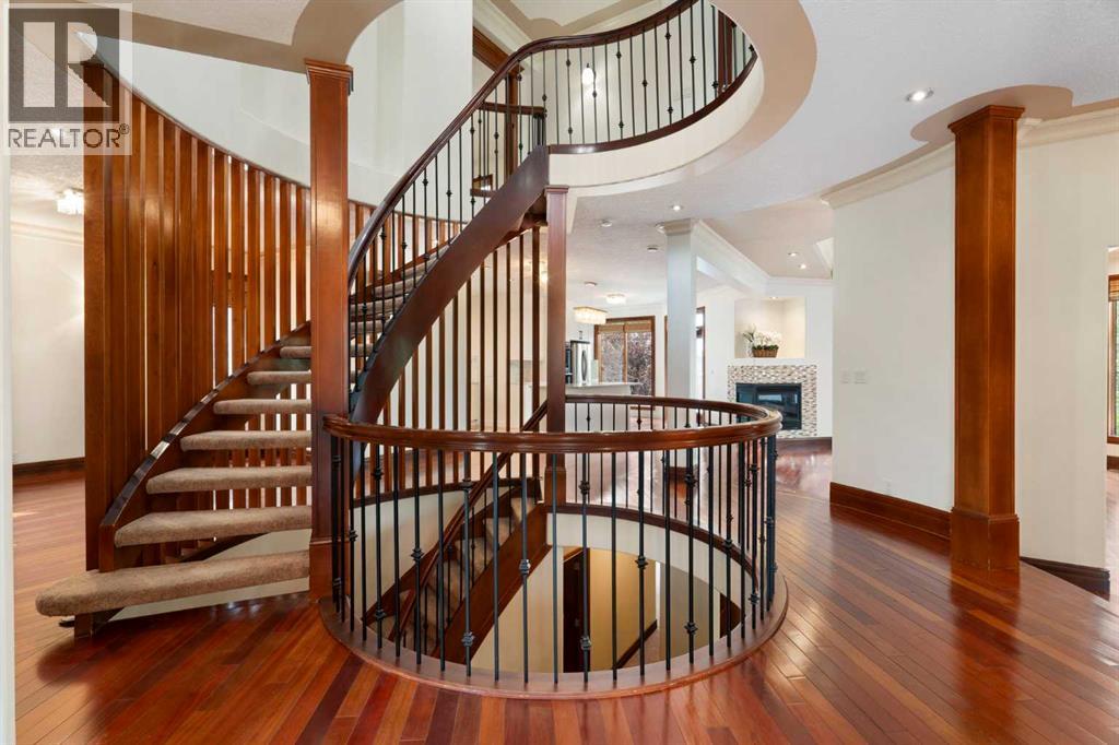 8 Coulee Park SW