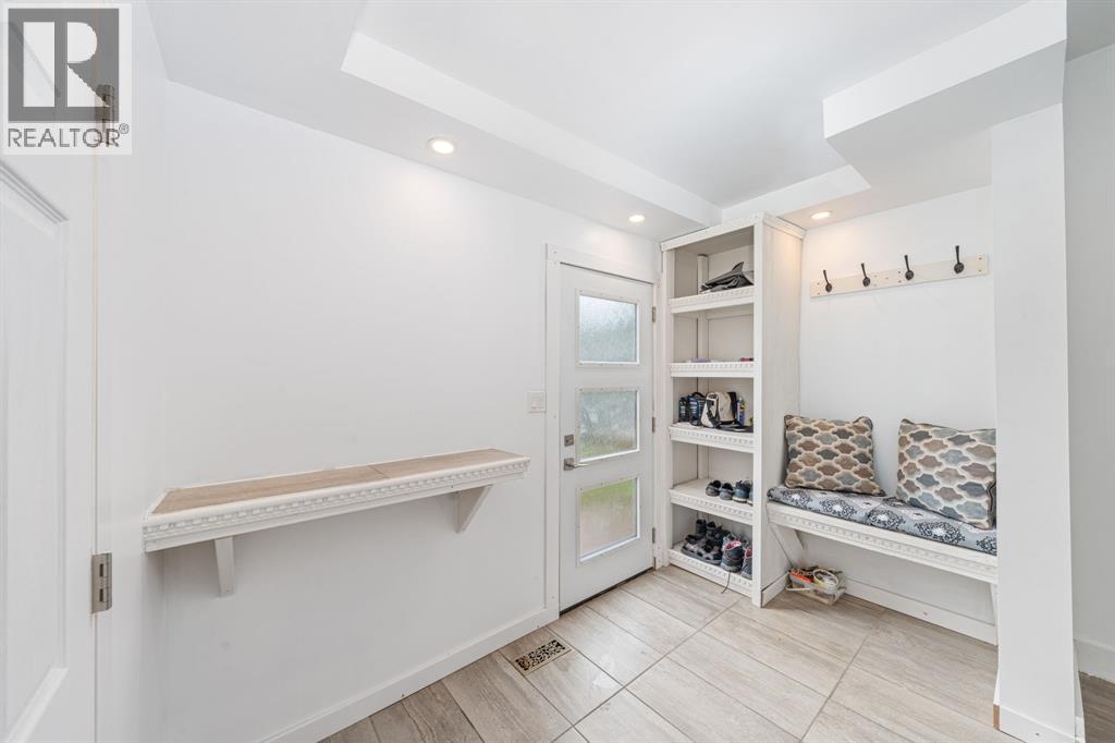 257 Mitton STREET South - Photo 2