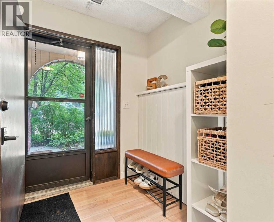 52 Canterbury Gardens SW