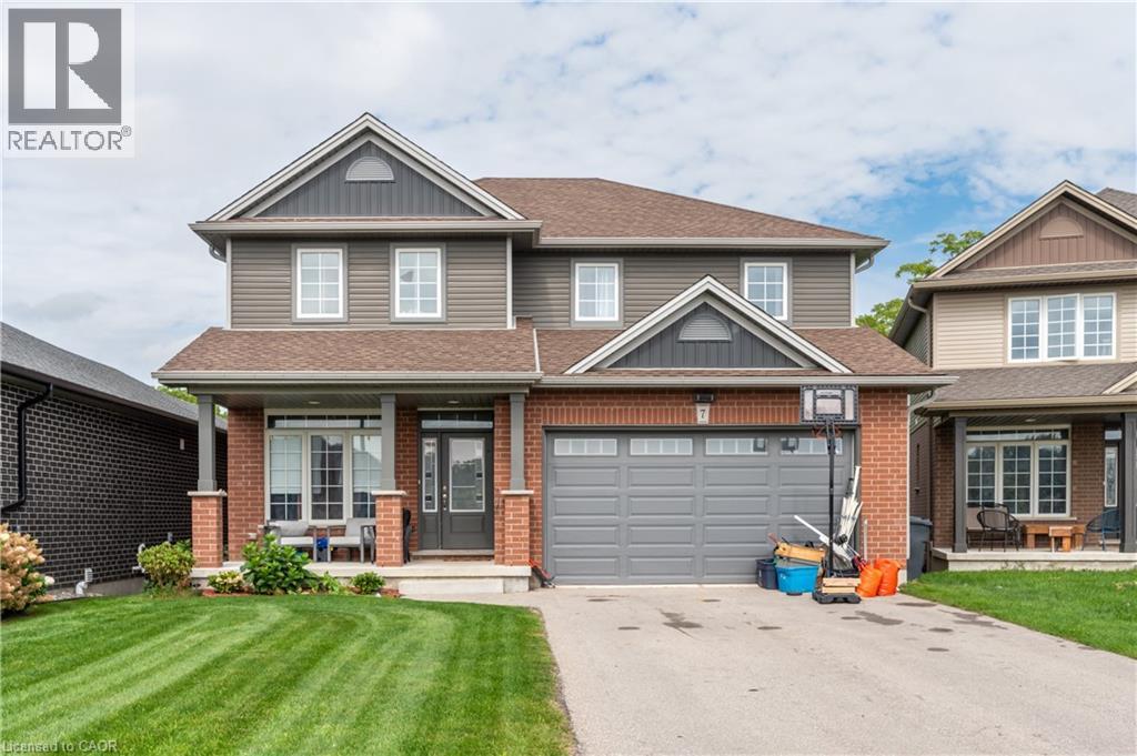 7 MCPHERSON COURT, LYNDHURST, ON N5P 0E5 - Image 963915231.jpeg?d=l