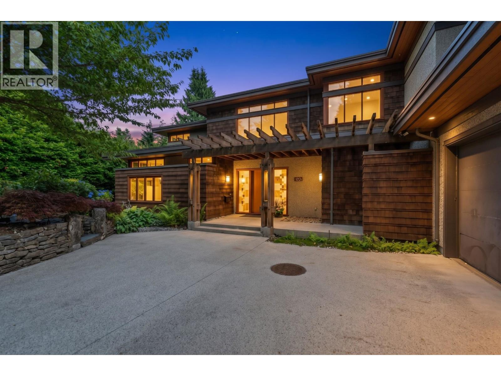 510 EASTCOT ROAD