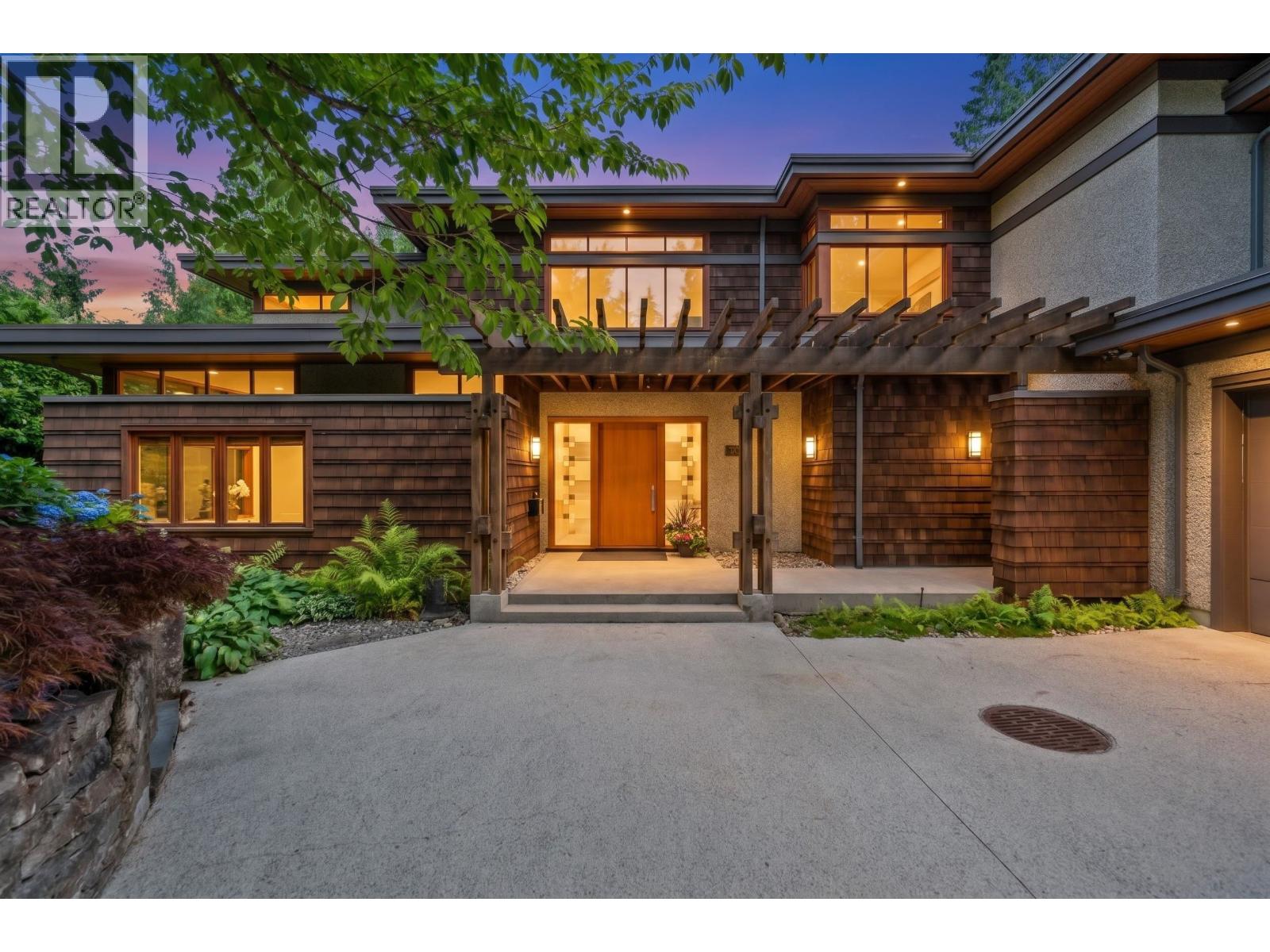 510 EASTCOT ROAD