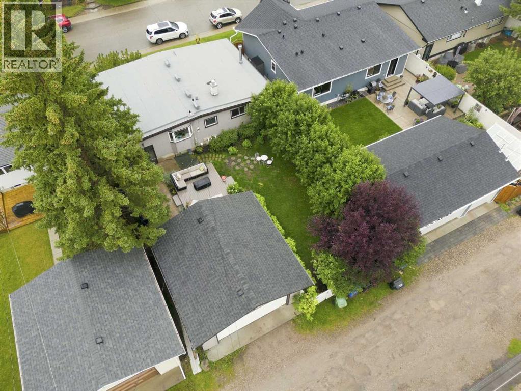 5316 La Salle Crescent SW