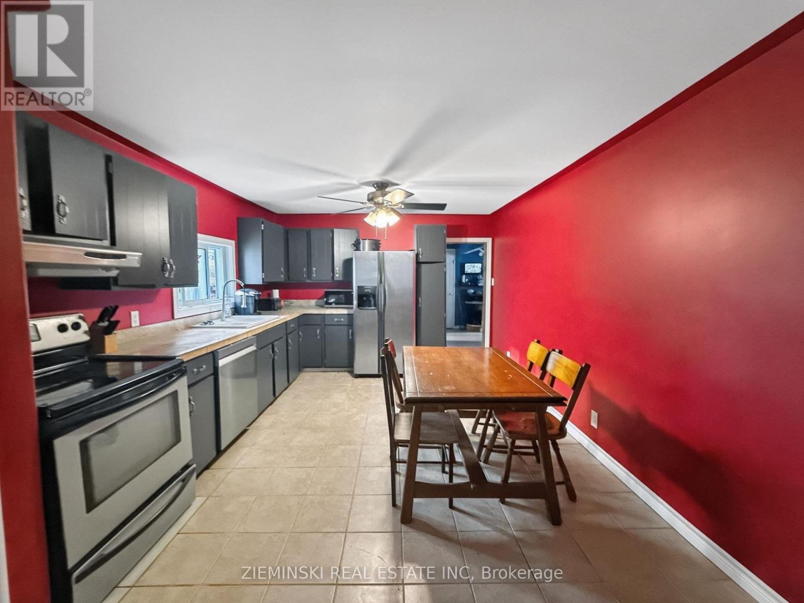 73-75 CEDAR STREET N