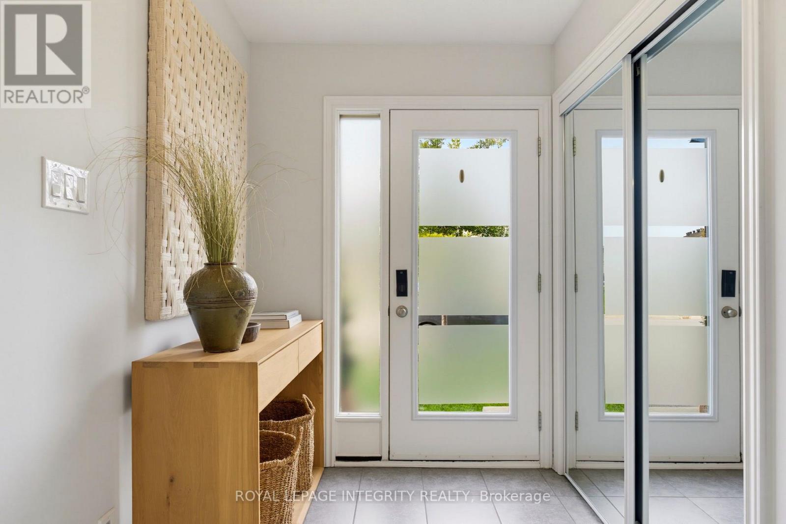 66 FEATHERTOP LANE