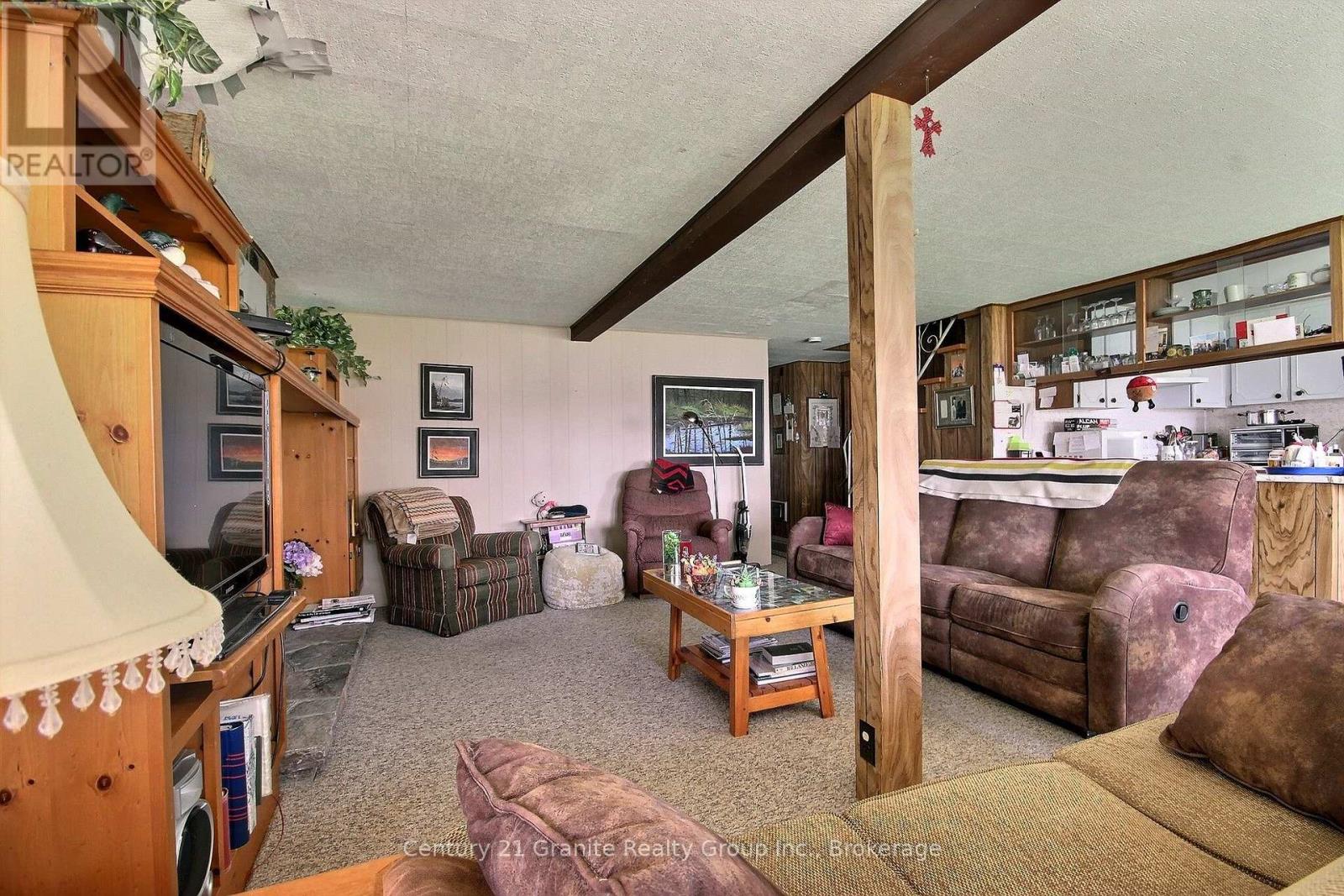 1051 HALLS LAKE ROAD