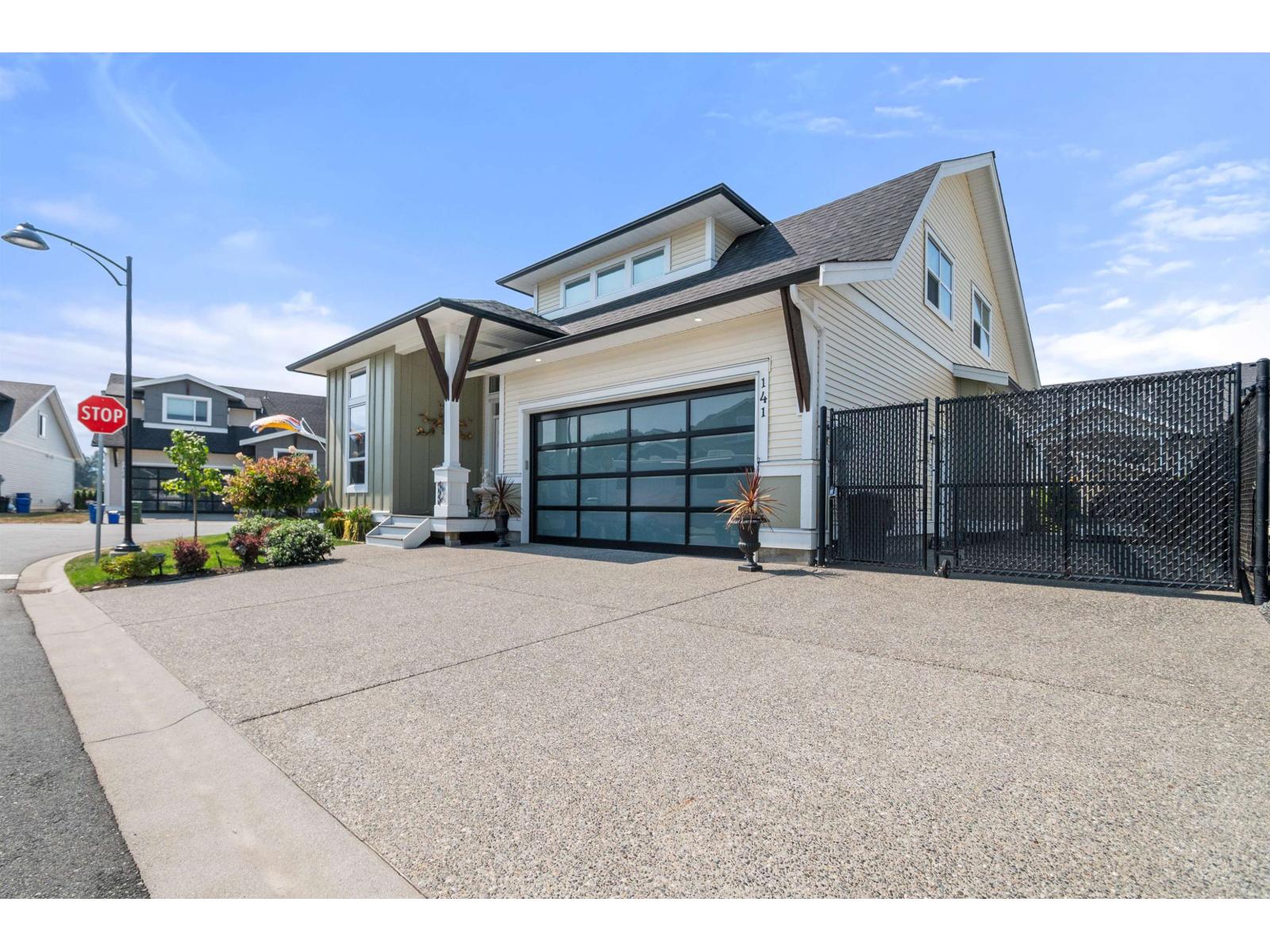 141 46213 HAKWELES ROAD, Sardis East Vedder